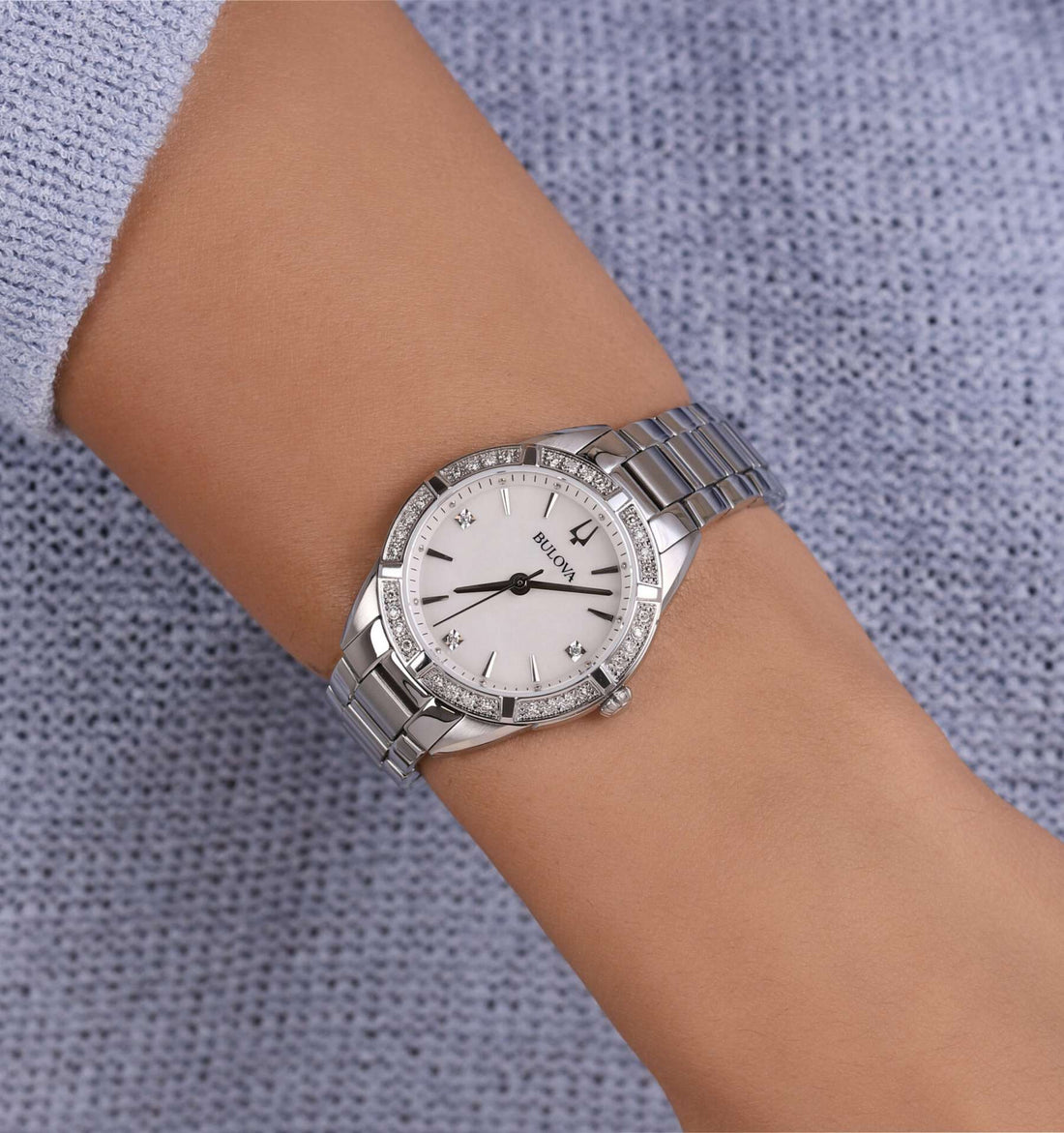 Orologio Donna Bulova Quarzo Solo Tempo Sutton Acciaio Madreperla Diamanti 96R228
