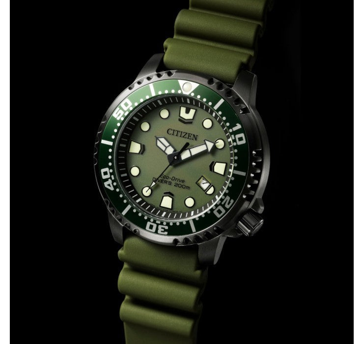 Orologio Citizen Acciaio Verde Militare Eco Drive BN0157-11X
