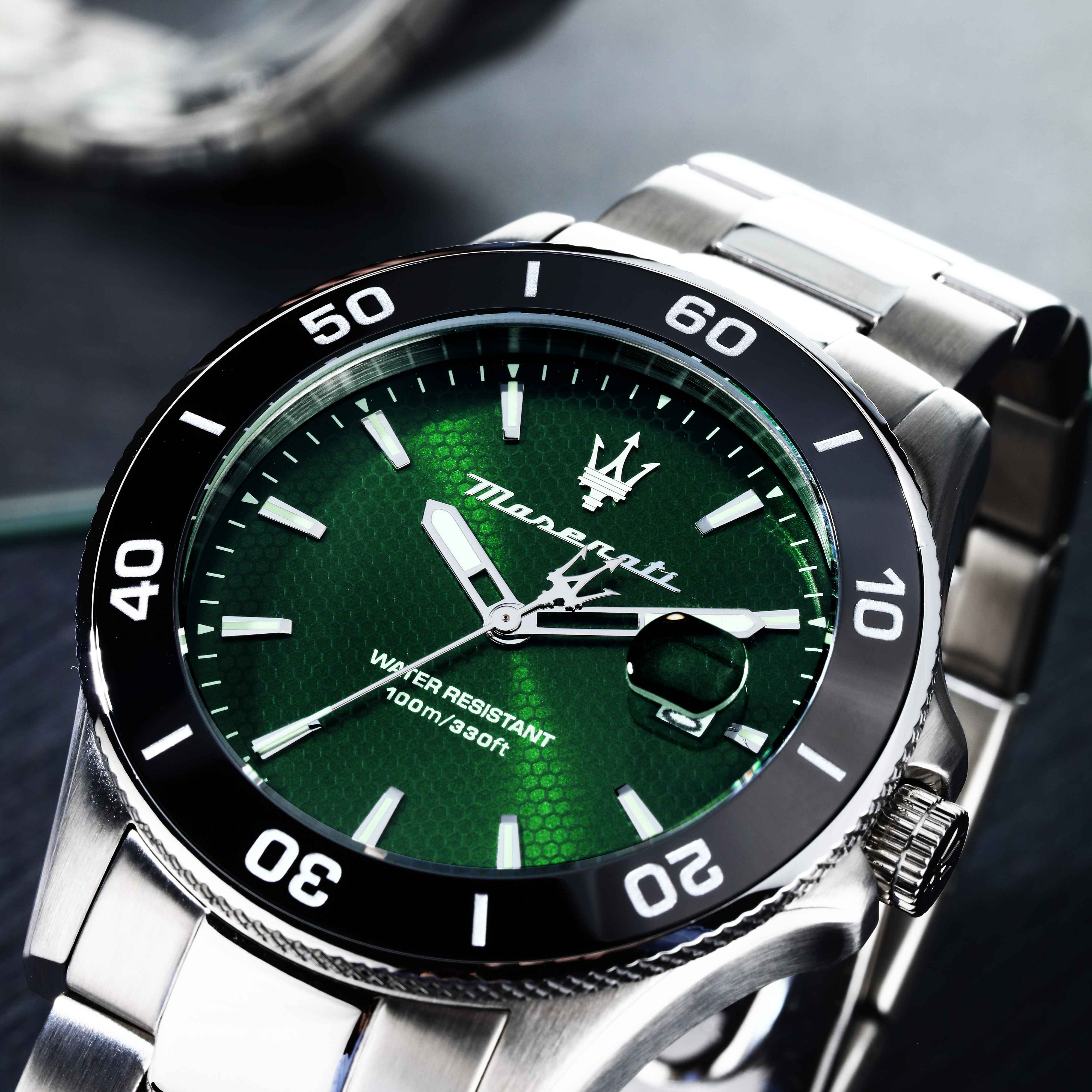 Orologio Uomo Maserati Acciaio Lucido Quarzo Solo Tempo Verde Data 100 M R8853100038
