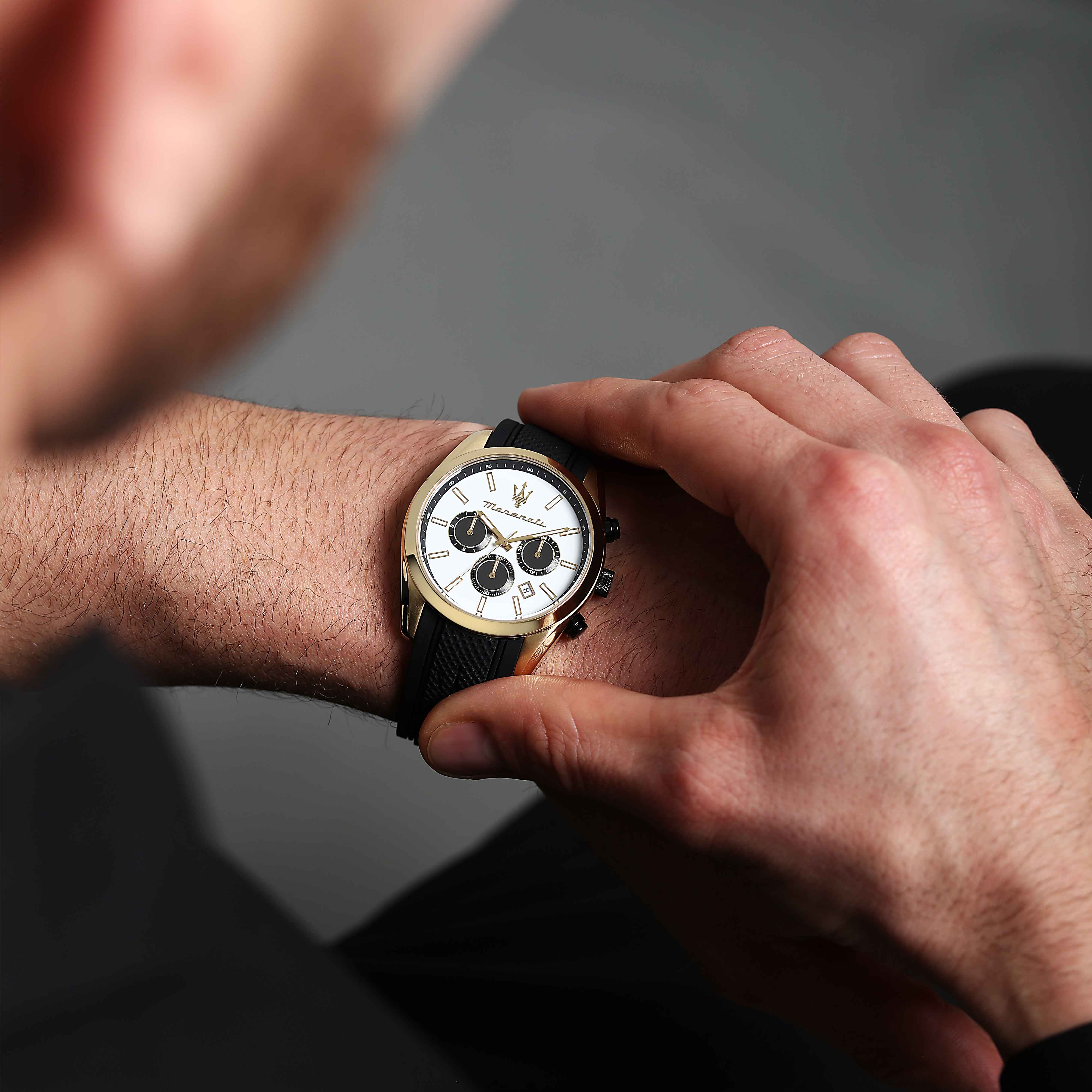 Orologio Uomo Maserati Acciaio Dorato Lucido Quarzo Cronografo Data R8851151001