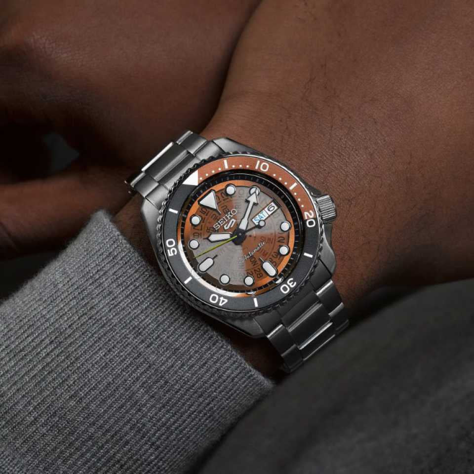 Orologio Uomo Seiko 5 Acciaio Time Sonar Automatico Doppia Data SRPJ47K1