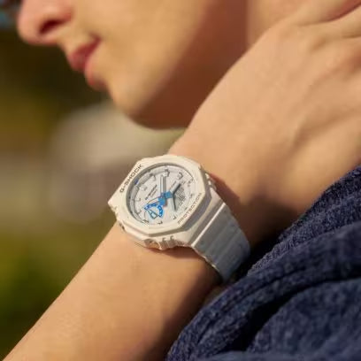Orologio Uomo Casio G-SHOCK Bianco Blu GA-2100HDS-7AER