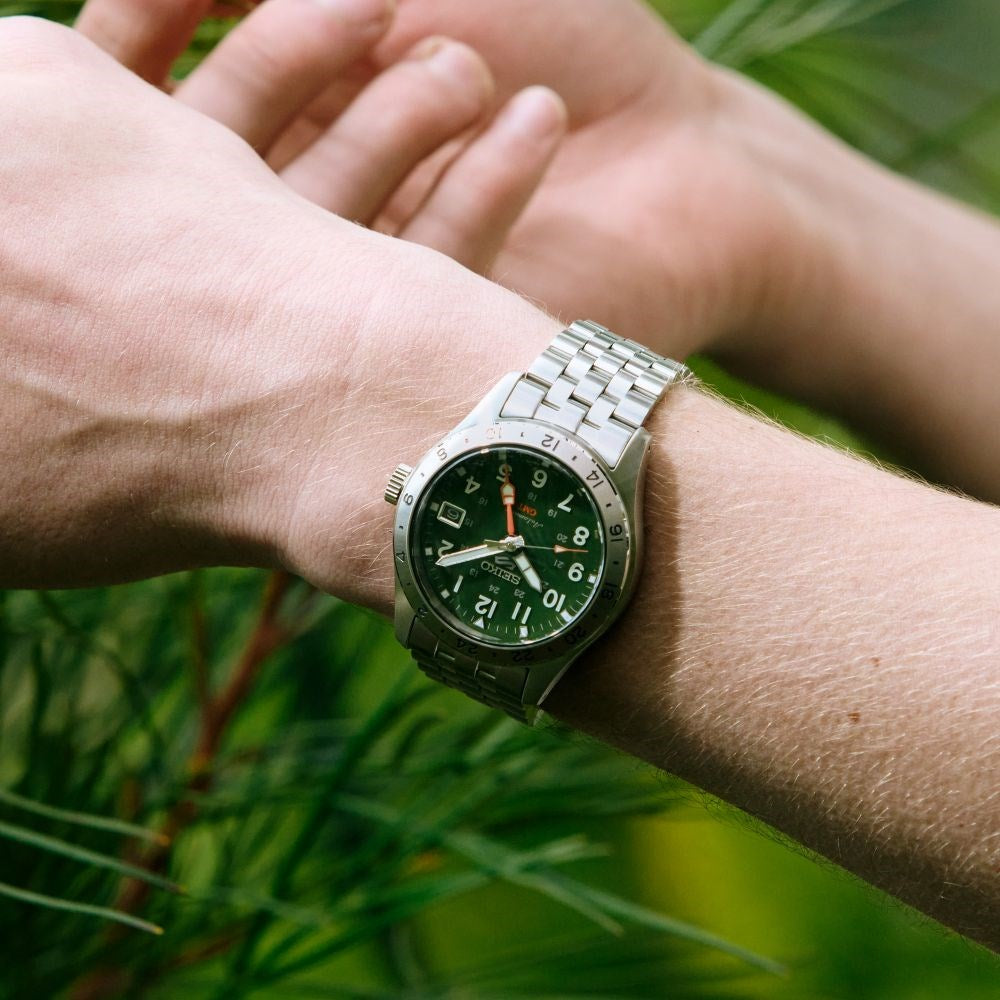 Orologio Uomo Seiko 5 Sport Field Automatico GMT Acciaio Verde Numeri HDB001K1