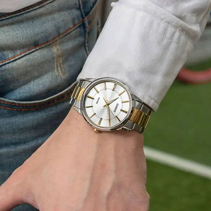Orologio Uomo Casio Acciaio Dorato Bicolore Quarzo MTP-1303SG-7AVDF