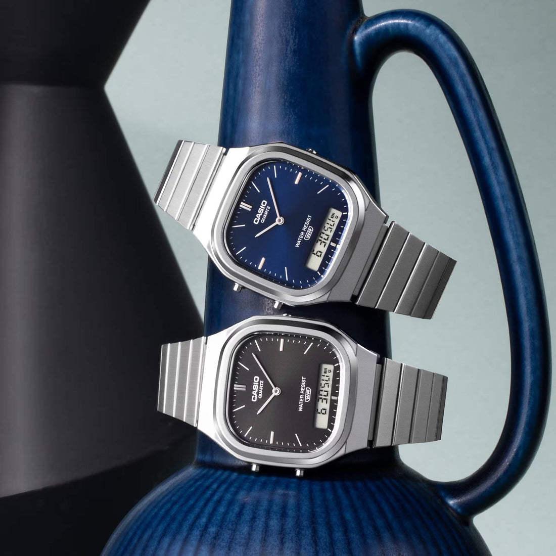 Orologio Unisex Casio Vintage Acciaio Quarzo Ana-Digi Blu AQ-240E-2A2EF