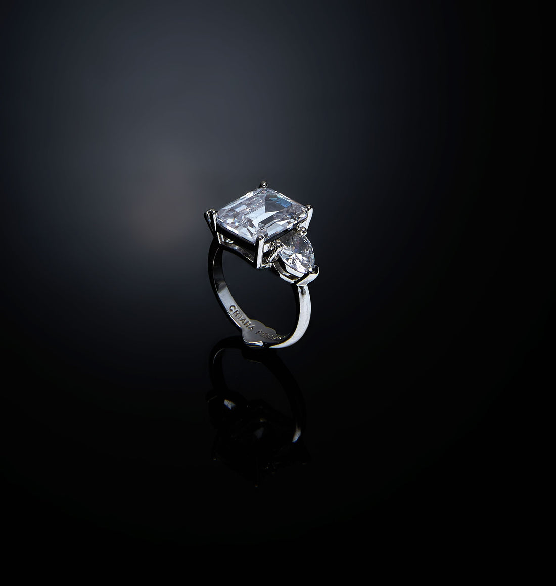 Anello Donna Chiara Ferragni Acciaio Zirconi Bianchi Princess Trilogy J19AVU06010