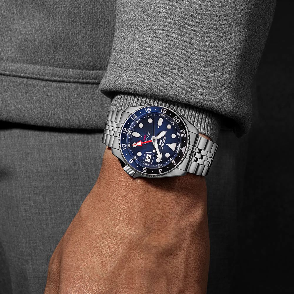 Orologio Uomo Seiko 5 GMT Sport Acciaio Jubilè Automatico Nero Blu Data SSK003K1