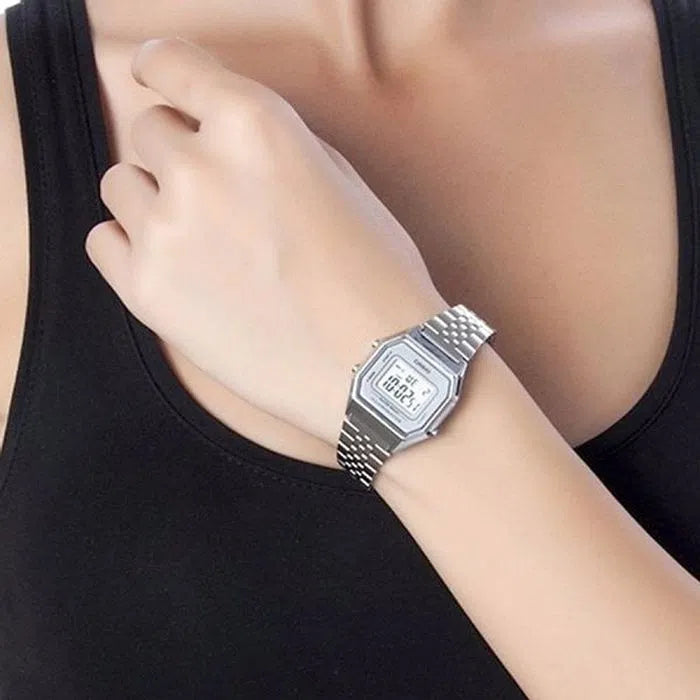 Orologio Donna Casio Quarzo Digitale Vintage Acciaio Bianco LA680WA-7DF