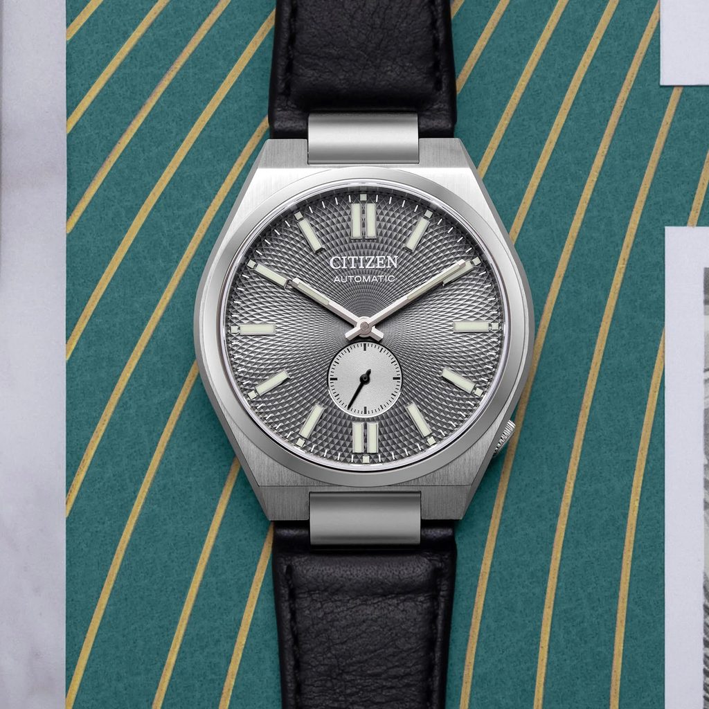 Orologio Uomo Citizen Tsuyosa Piccola Secondi Grigio Pelle Nera Guillochè NK5010-01H
