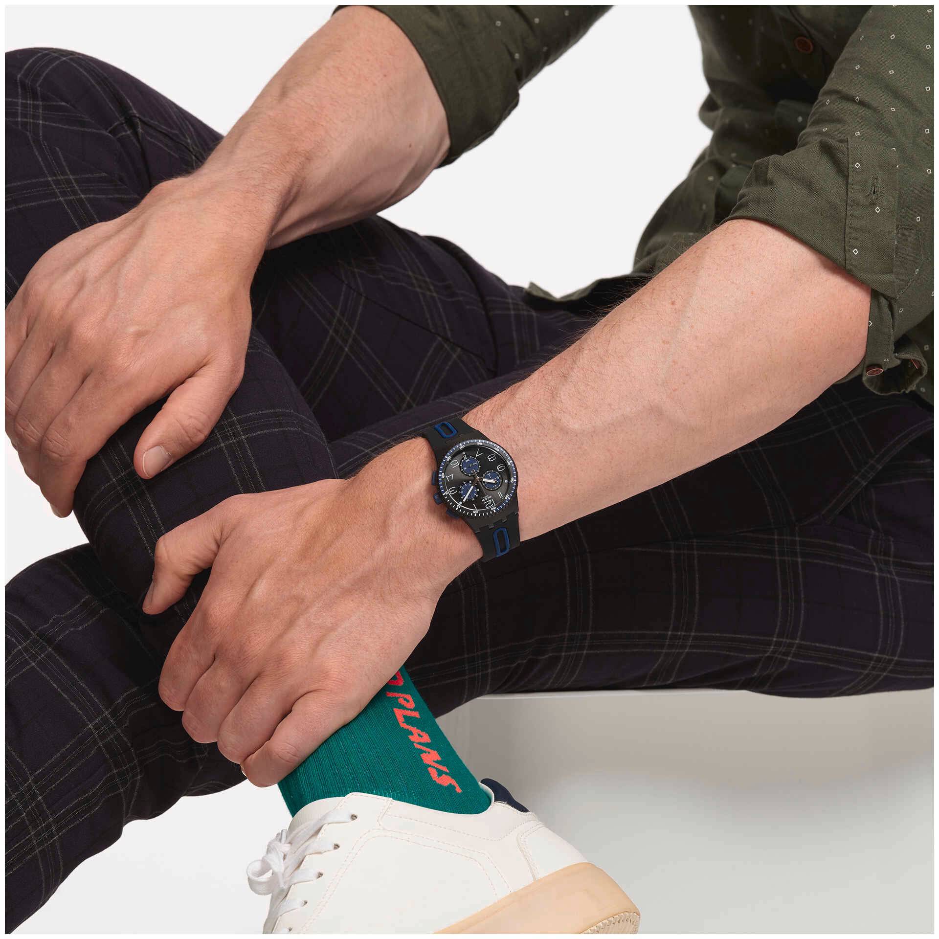 Orologio Uomo Swatch Kaicco Quarzo Cronografo Data Blu Nero SUSB406