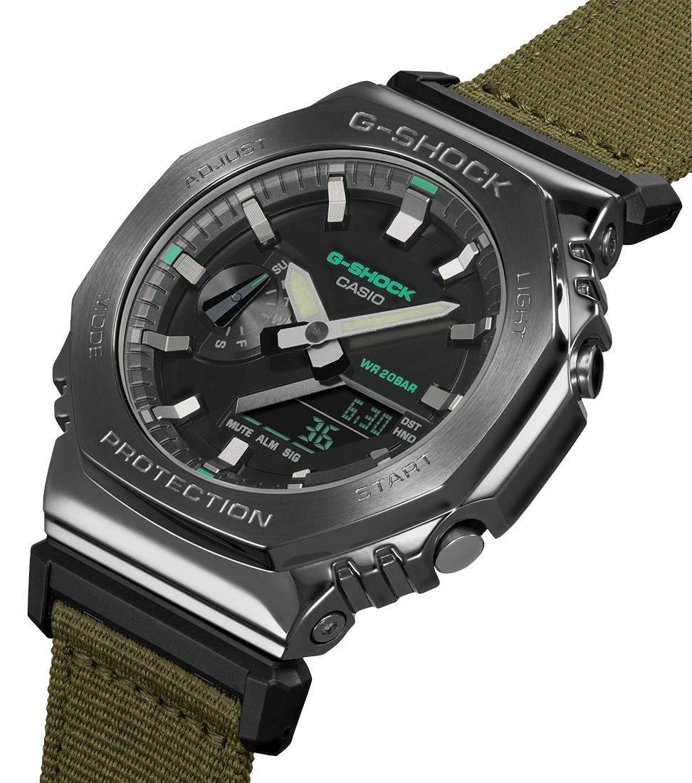 Orologio Uomo Casio G-Shock Acciaio Brunito Lucido Tessuto Verde Scuro GM-2100CB-3AER