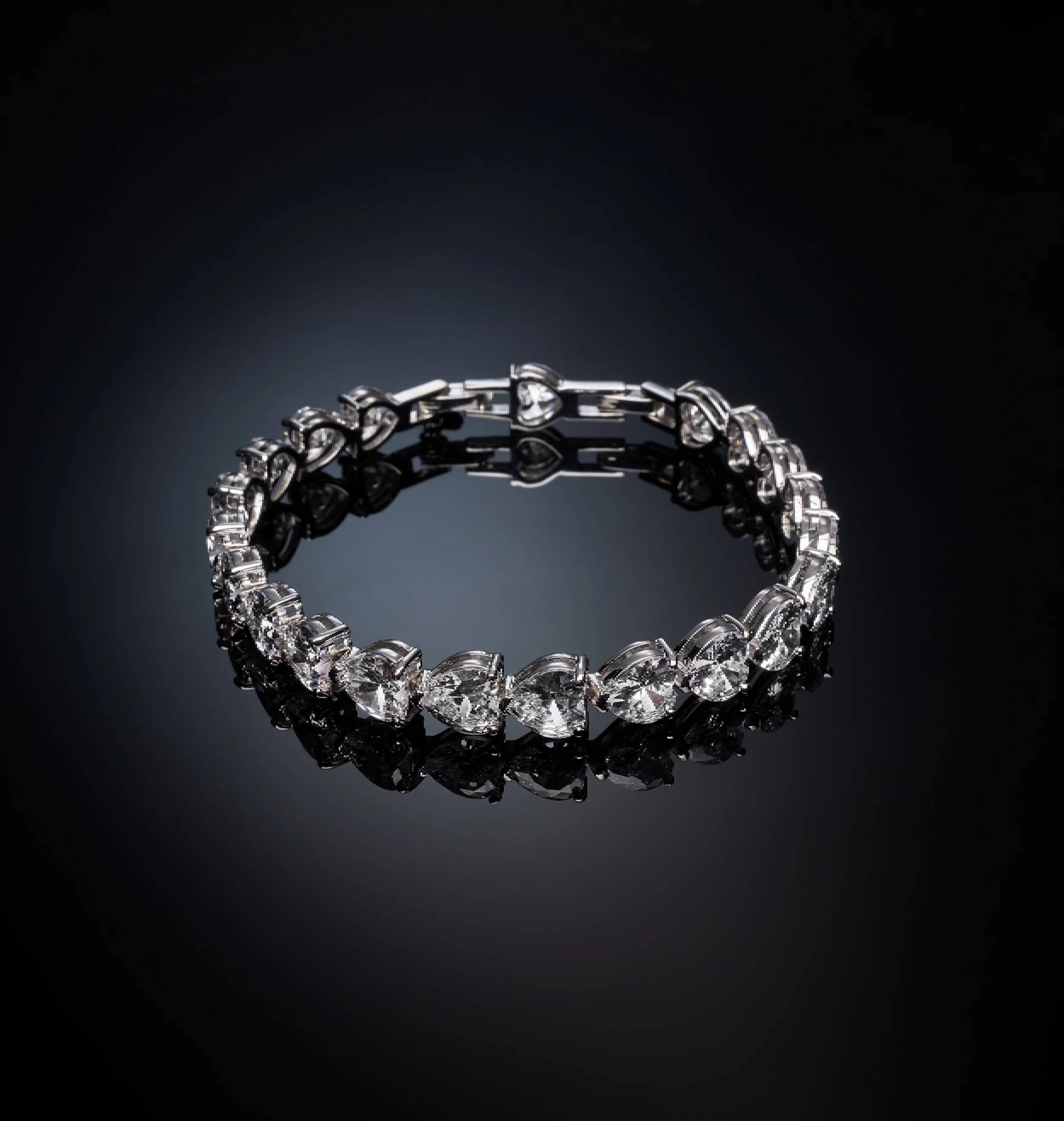 Bracciale Chiara Ferragni Tennis Infinity Love Big Zirconi Bianchi Cuore J19AVG03