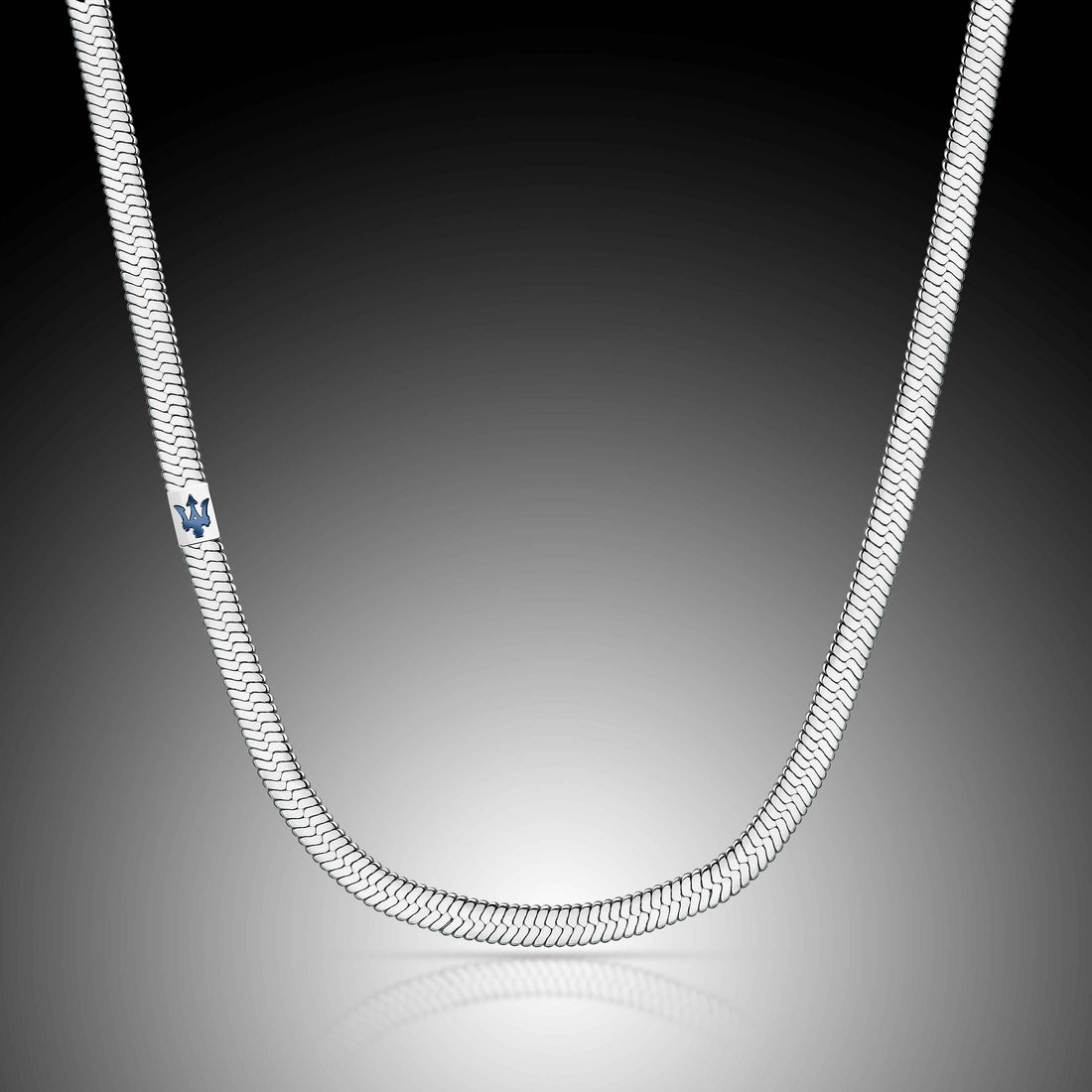 Collana Uomo Maserati Acciaio Piattina Schiacciata Logo Blu JM422AVD14