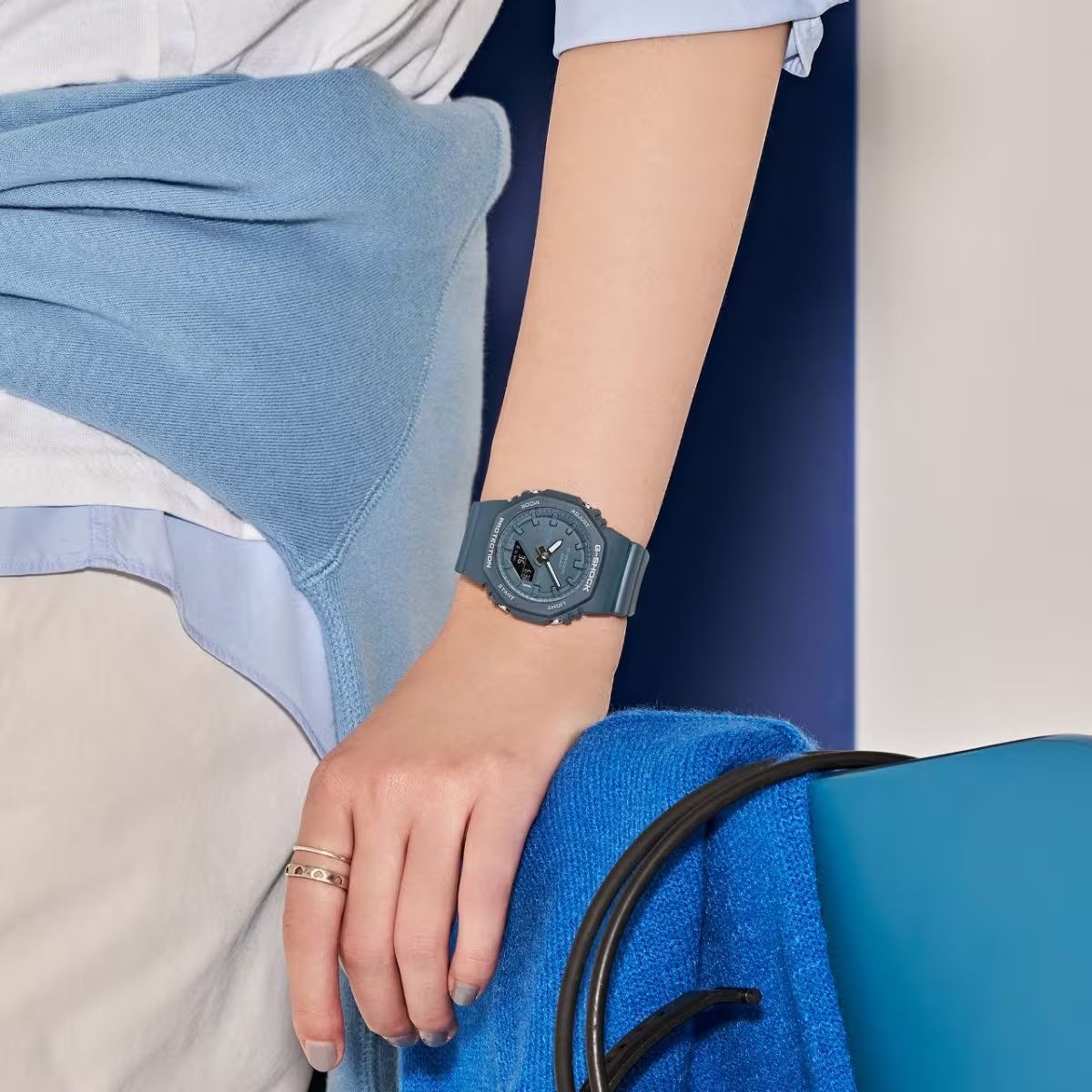Orologio Bambino Ragazzo Casio G-SHOCK Quarzo Blu Pastello GMA-P2100BA-2AER