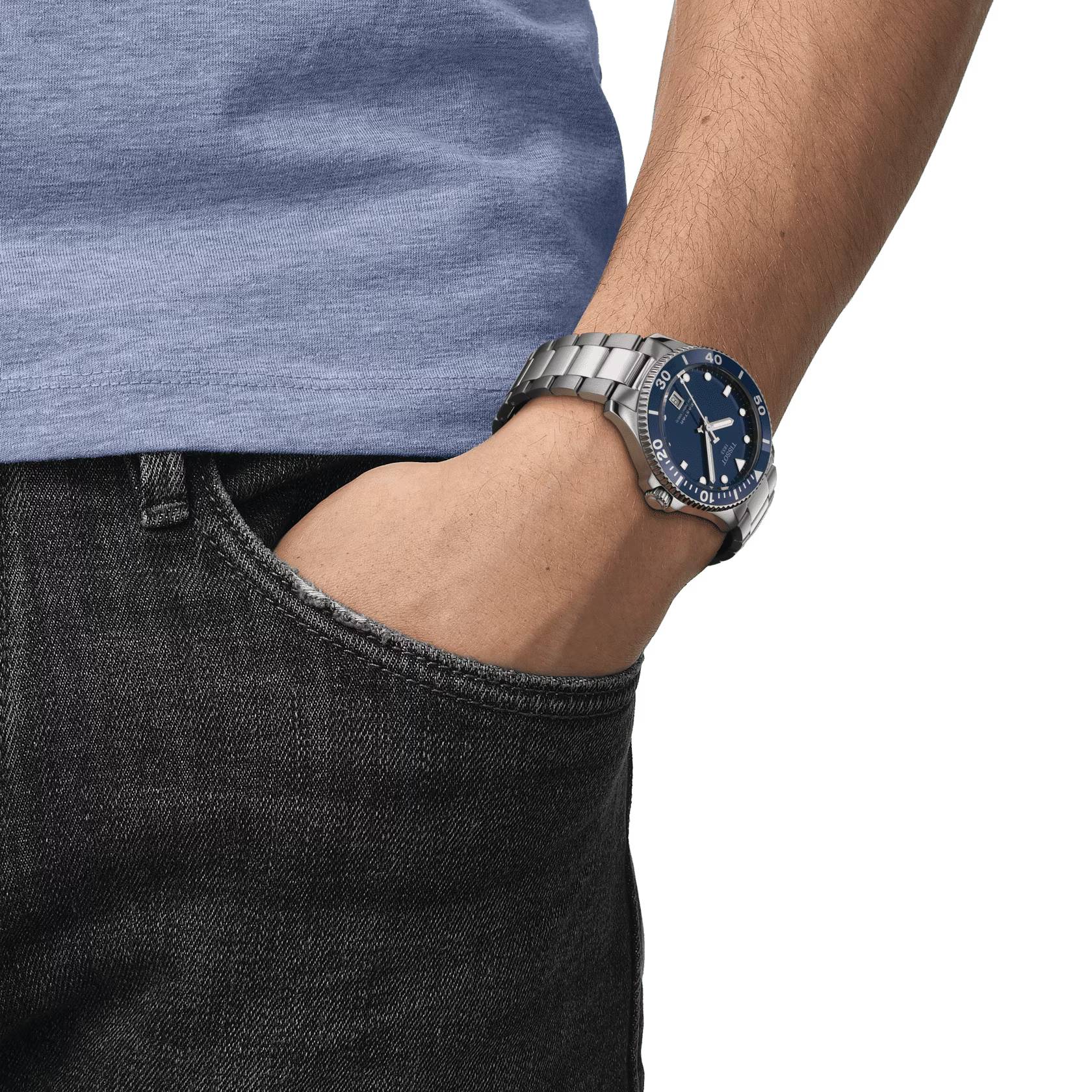 Orologio Uomo Tissot Quarzo Solo Tempo Acciaio Seastar Blu 300 m T1204101104100