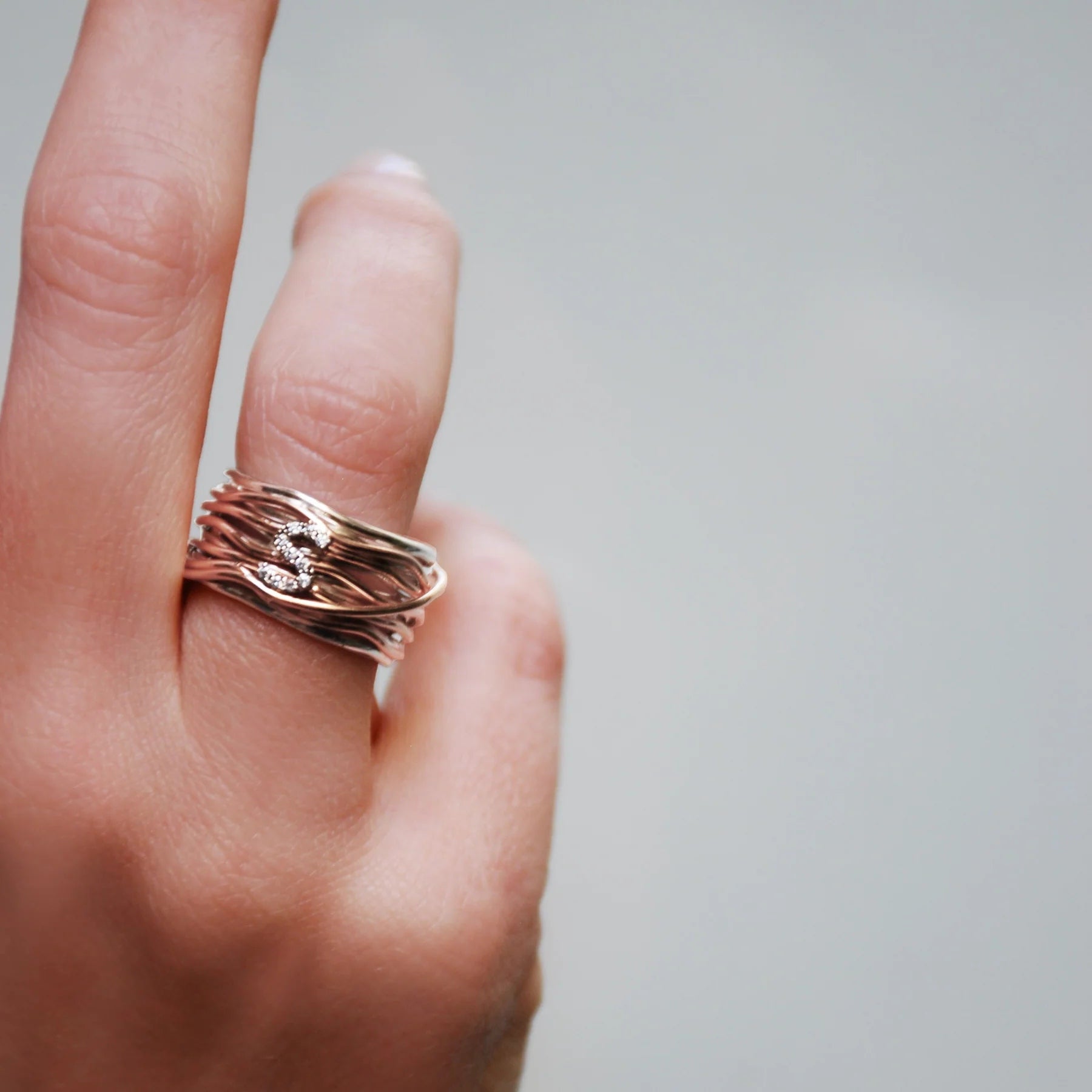 Anello Donna Filodellavita Iniziale G 13 Fili Arg Oro Rosa 9 KT Diam.Bianchi AN290AR