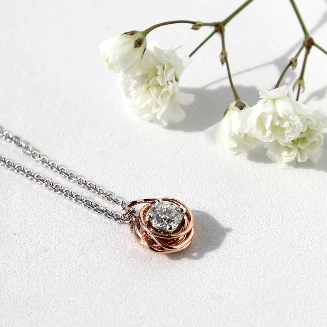 Punto Luce Filodellavita in Oro Rosa 9kt. con un Diamante Colorless CA100BR-45