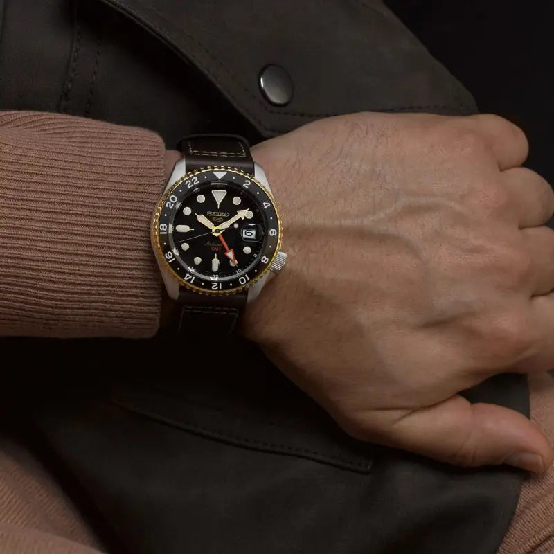 Orologio Uomo Seiko 5 GMT Sport Pelle Marrone Nero Dorato SSK036K1