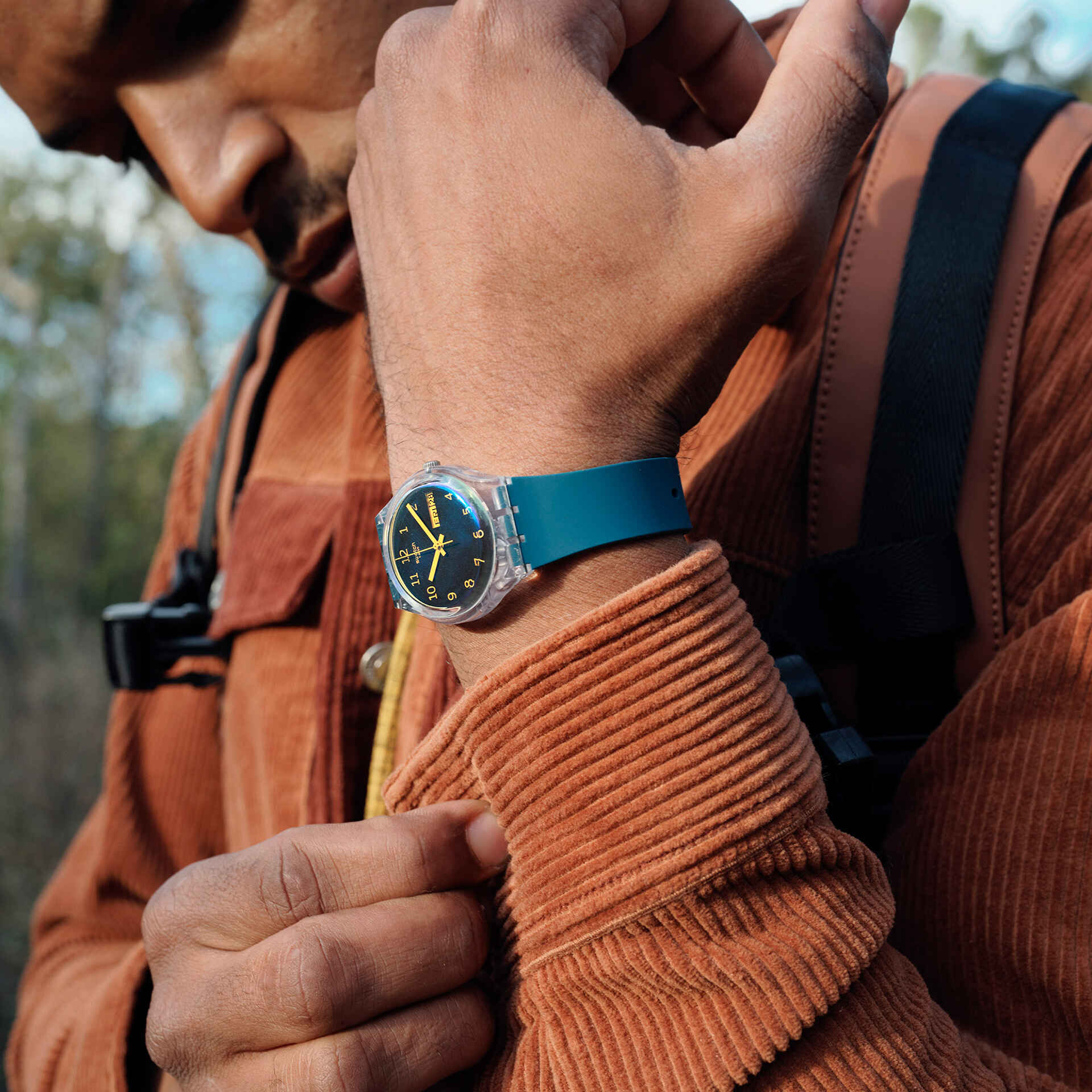 Orologio Uomo Bambino Swatch Quarzo Solo Tempo Numeri Blu Petrolio GE721