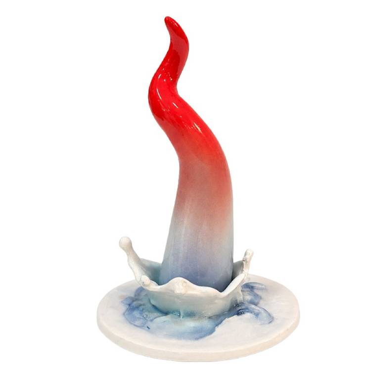Scultura Macrì Corno Splash Un Bagno Di Fortuna 20 cm TE132