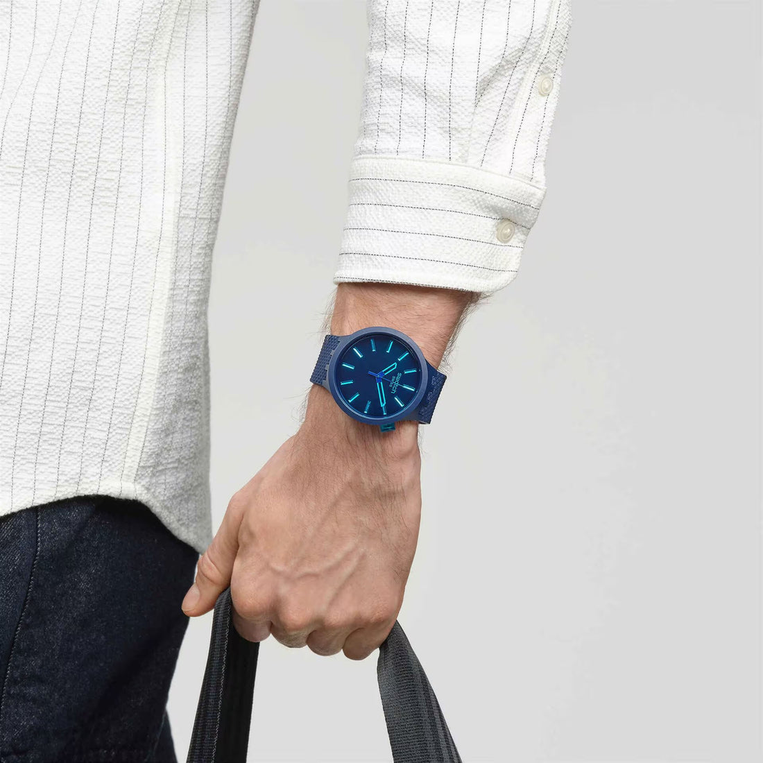 Orologio Unisex Swatch Big Bold Indigo Glow Blu Quarzo SB05N113