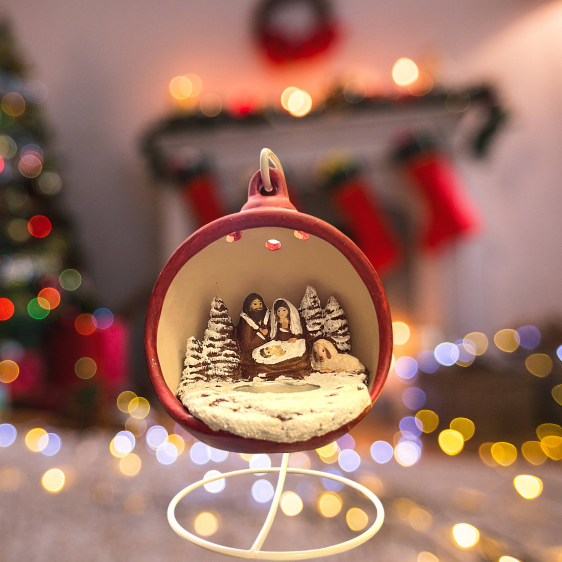 Sfera Di Natale Con Natività Ceramex 12 cm Rosso 3090.7