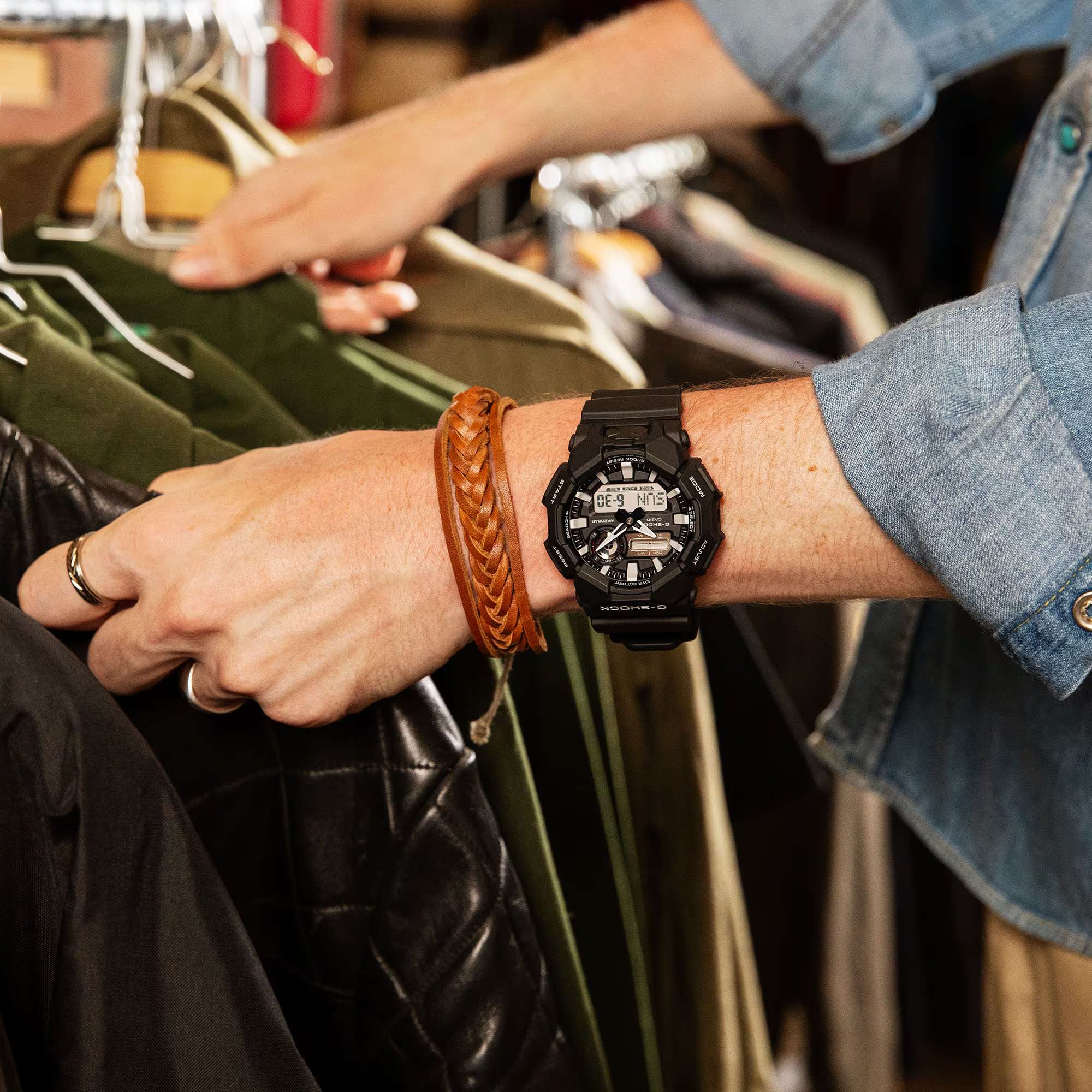 Orologio Uomo Casio G-SHOCK Nero 10 Anni Batteria GA-010-1AER