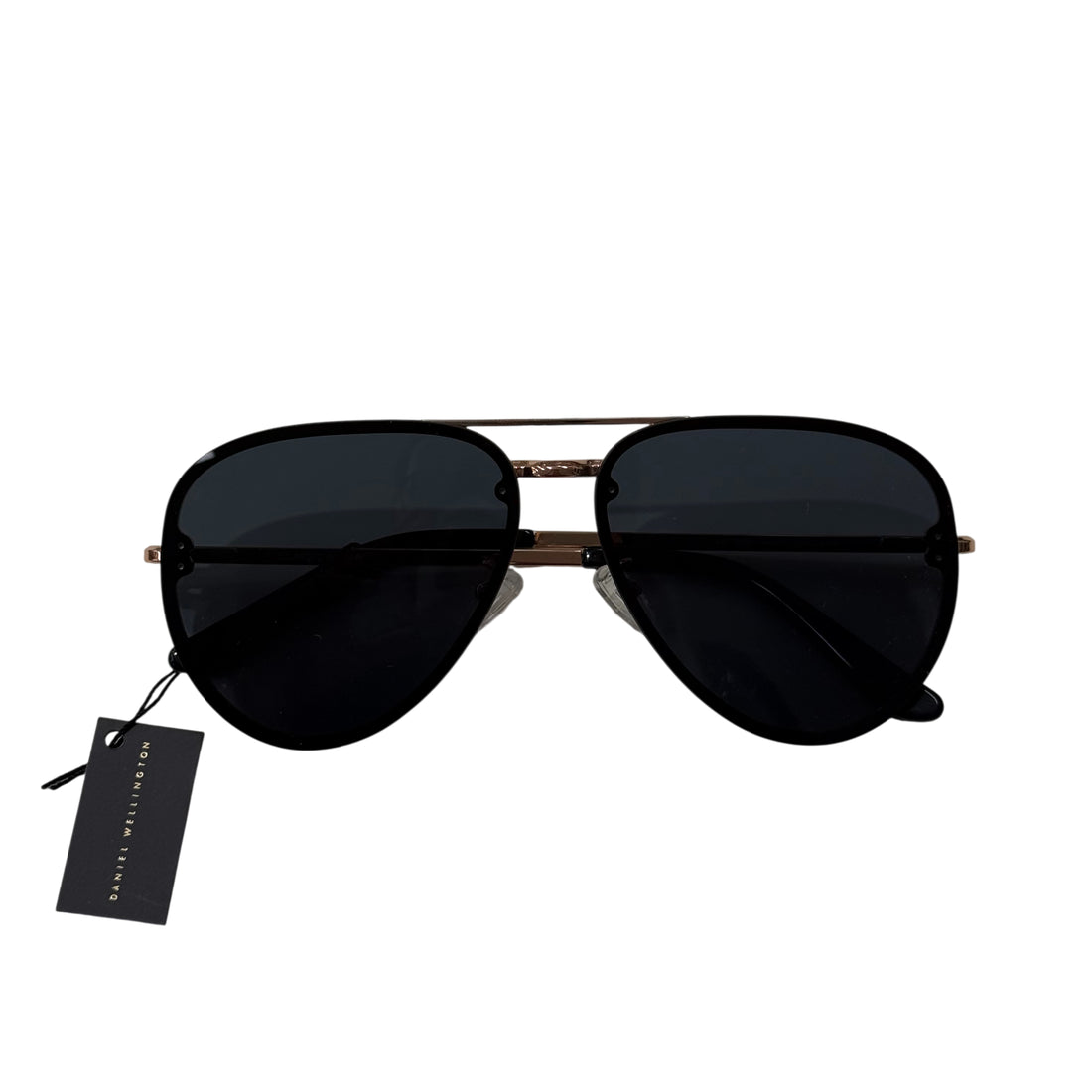 Omaggio Occhiali Da Sole Daniel Wellington