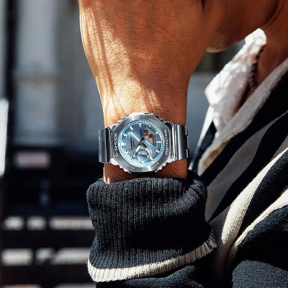 Orologio Uomo Casio G-SHOCK Acciaio Celeste GM-2110D-2AER