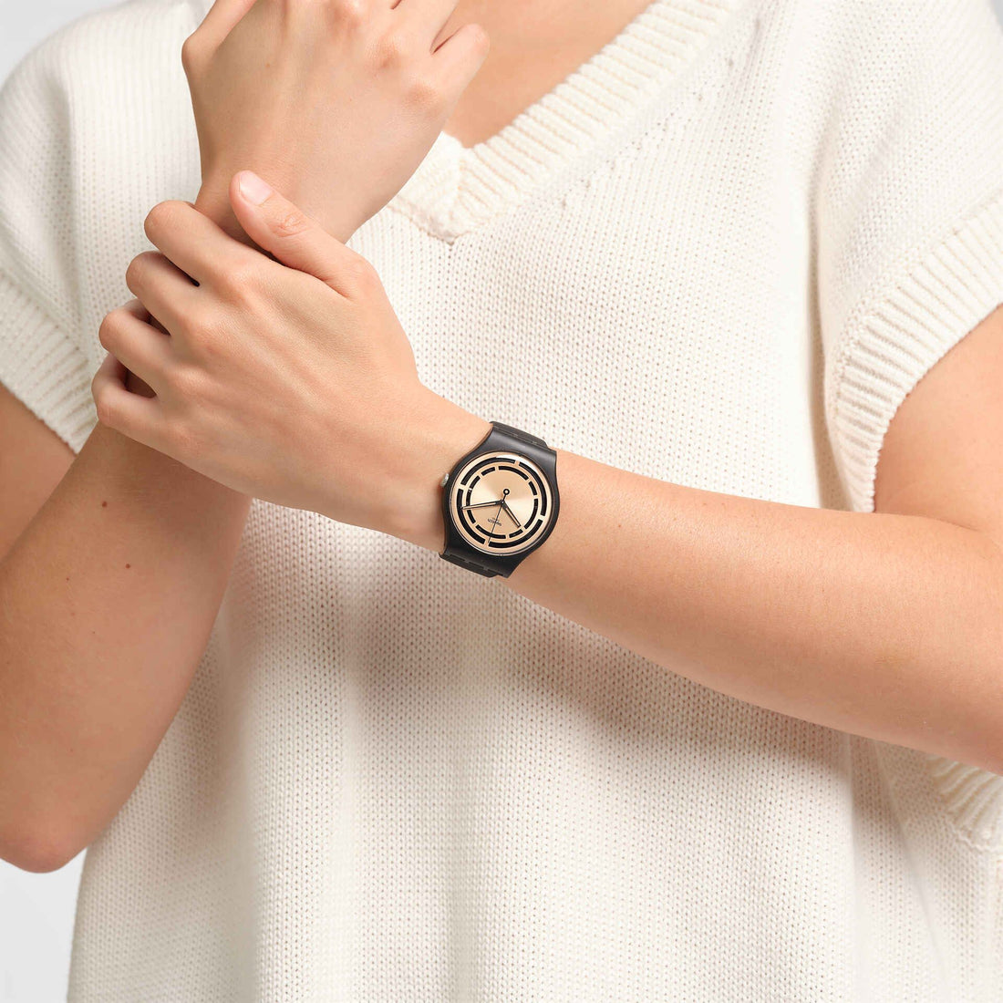 Orologio Donna Swatch Quarzo Solo Tempo Bioceramic Nero Rosè Lucido SO32B116
