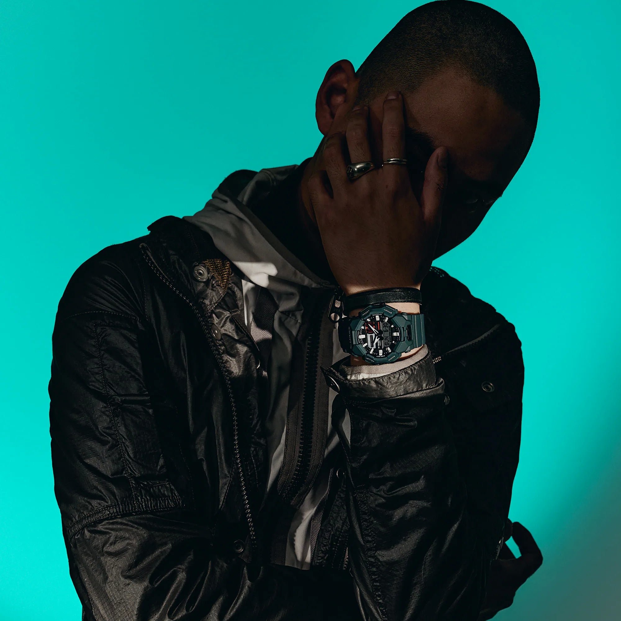 Orologio Uomo Casio G-SHOCK Blu Petrolio 10 Anni Batteria GA-010-2AER