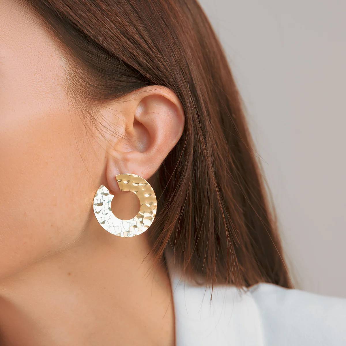 Orecchino Pendenti  Martellati ad Anello in lega placcata oro giallo 18kt WSET00767.YG