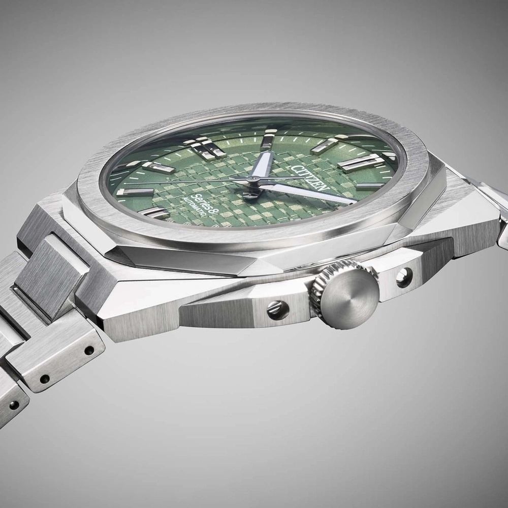 Orologio Uomo Citizen Serie 8 Automatico Verde Oliva NB6080-51W