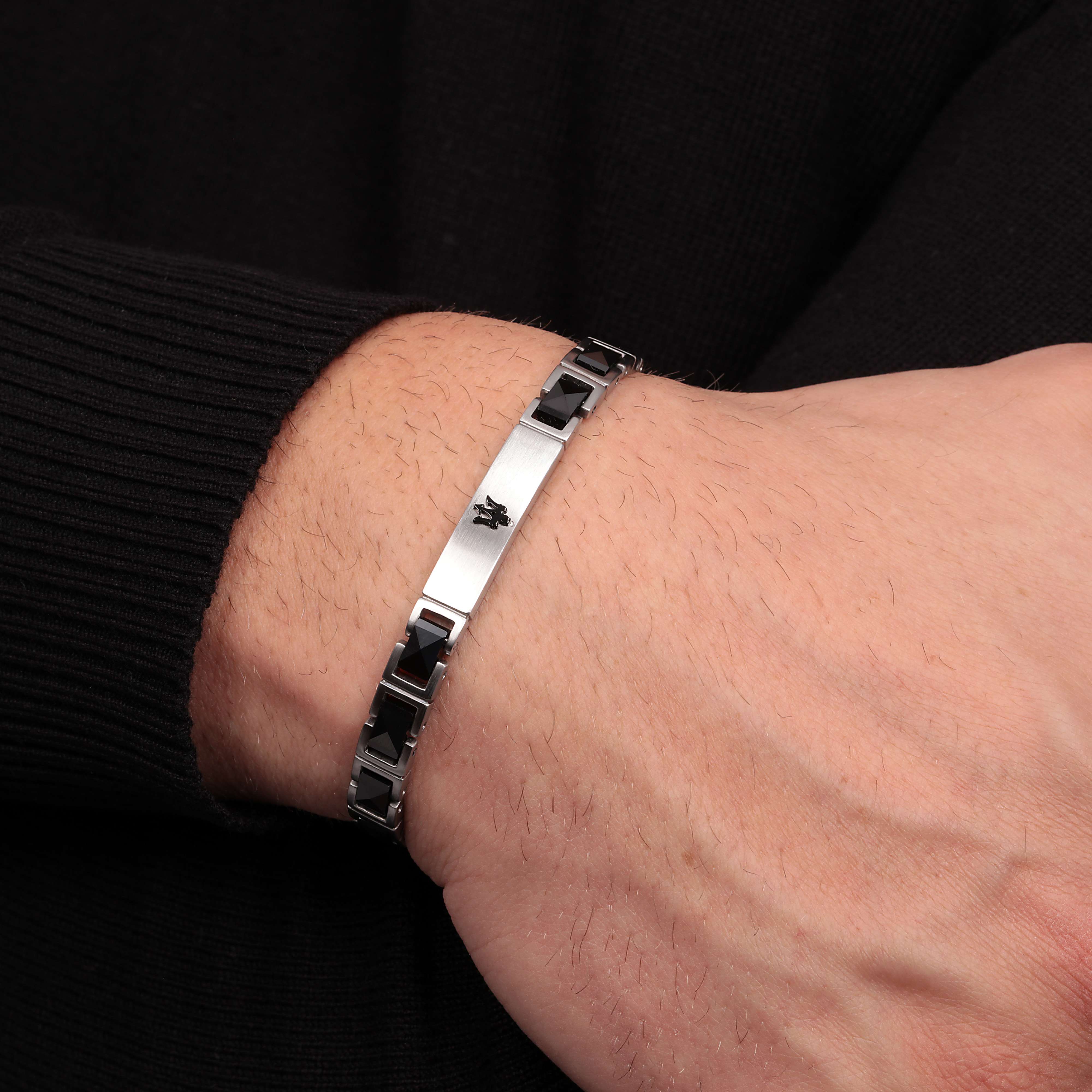 Bracciale Uomo Maserati Acciaio Semirigido Ceramica Nera Sfaccettata JM420ATI06