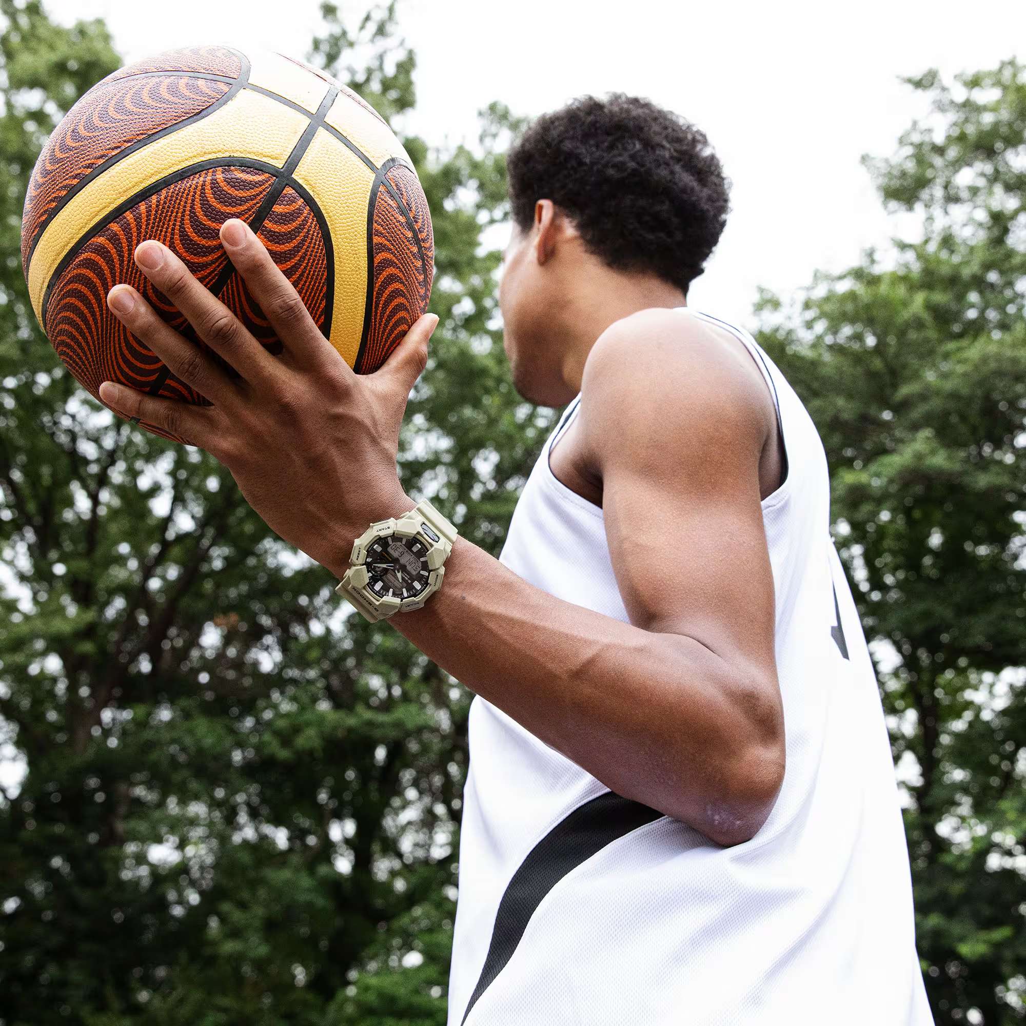 Orologio Uomo Casio G-SHOCK Beige 10 Anni Batteria GA-010-5AER