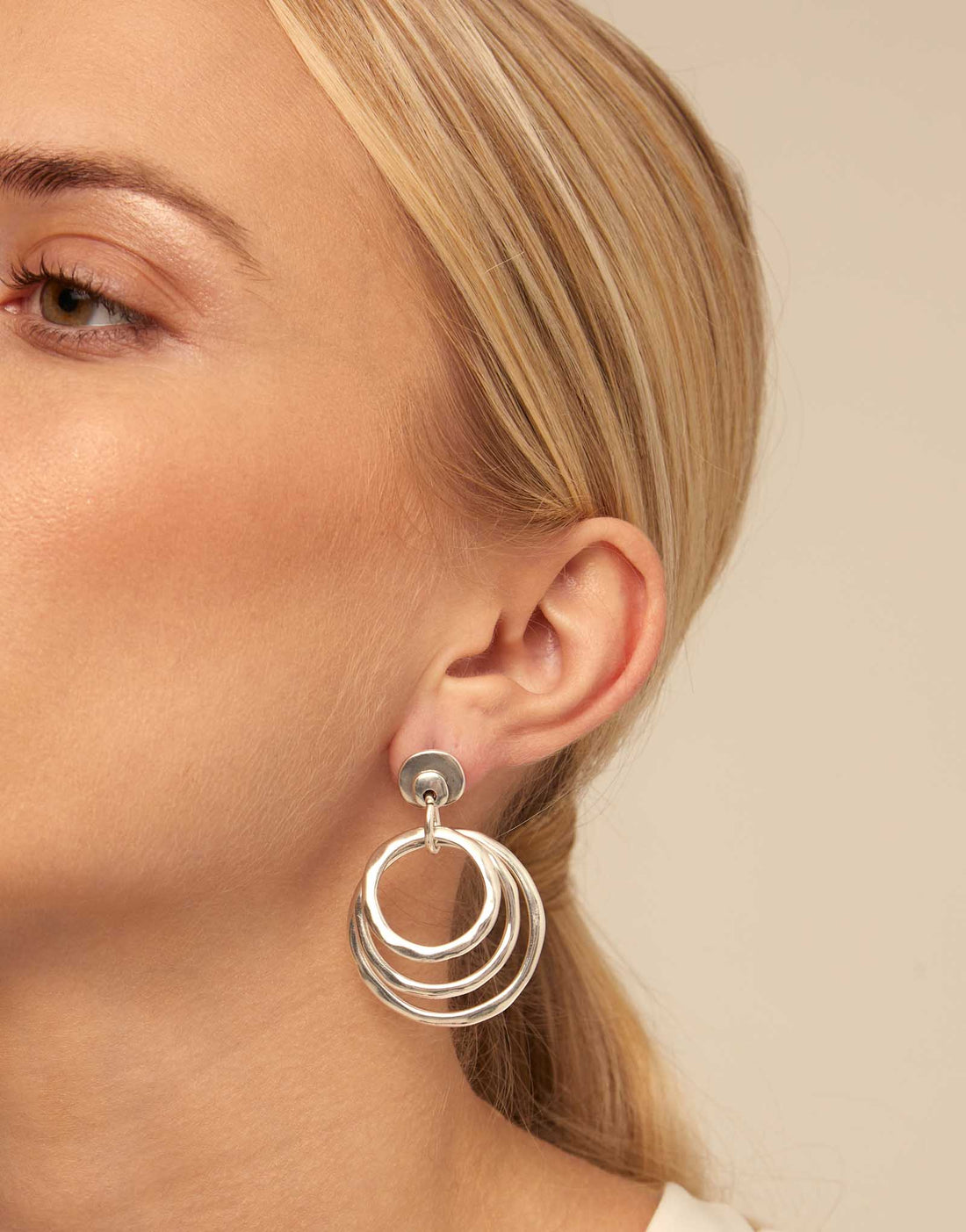 Orecchini Donna Uno De 50 A Cerchio Bagnati In Argento PEN0358MTL0000U