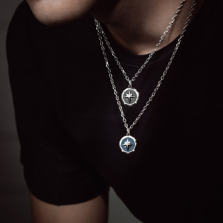 Collana Uomo Liu Jo Acciaio Rosa Dei Venti Blu Cobalto Zirconi Bianchi MLJ545