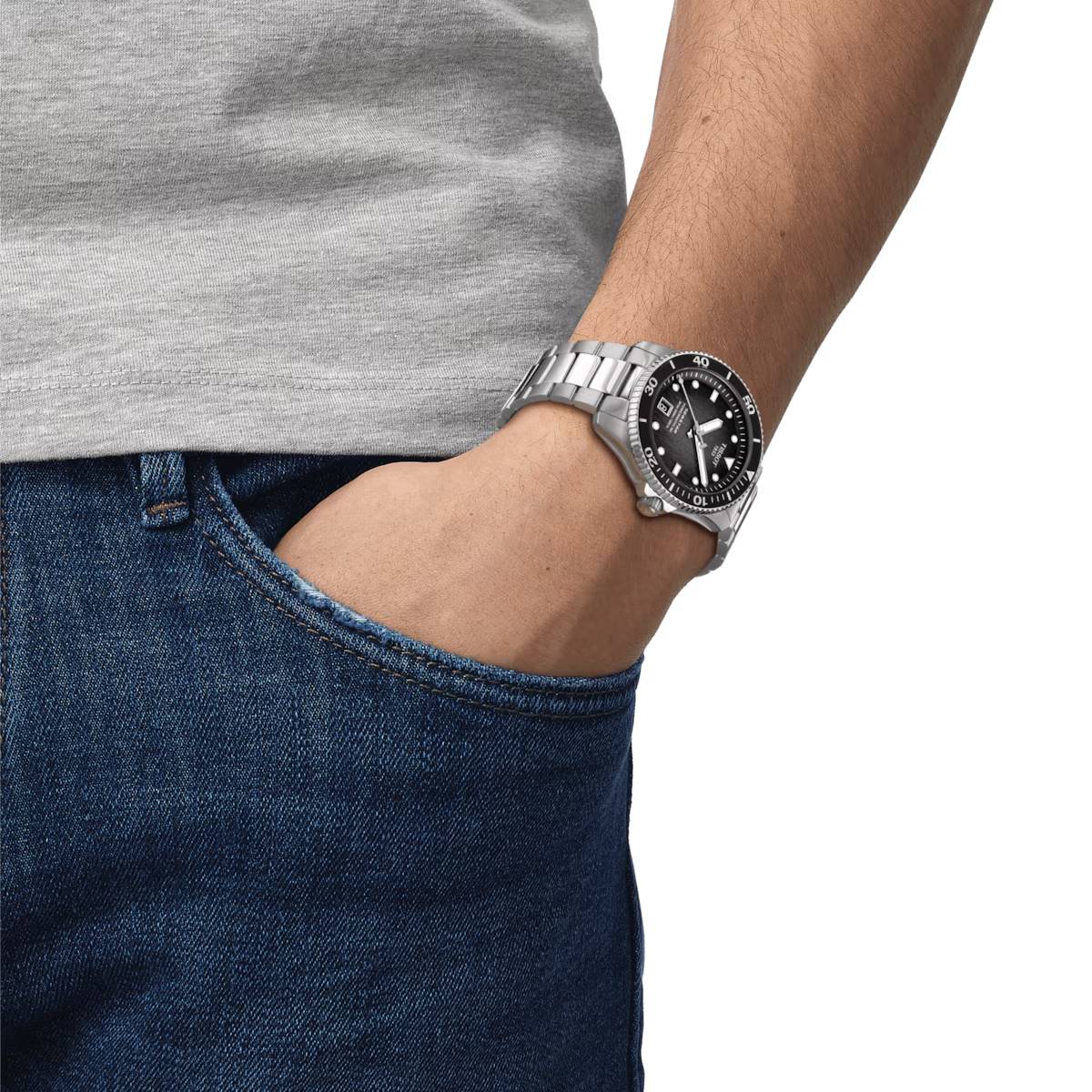 Orologio Uomo Tissot Automatico Seastar Nero 300 m Acciaio T1208071105100