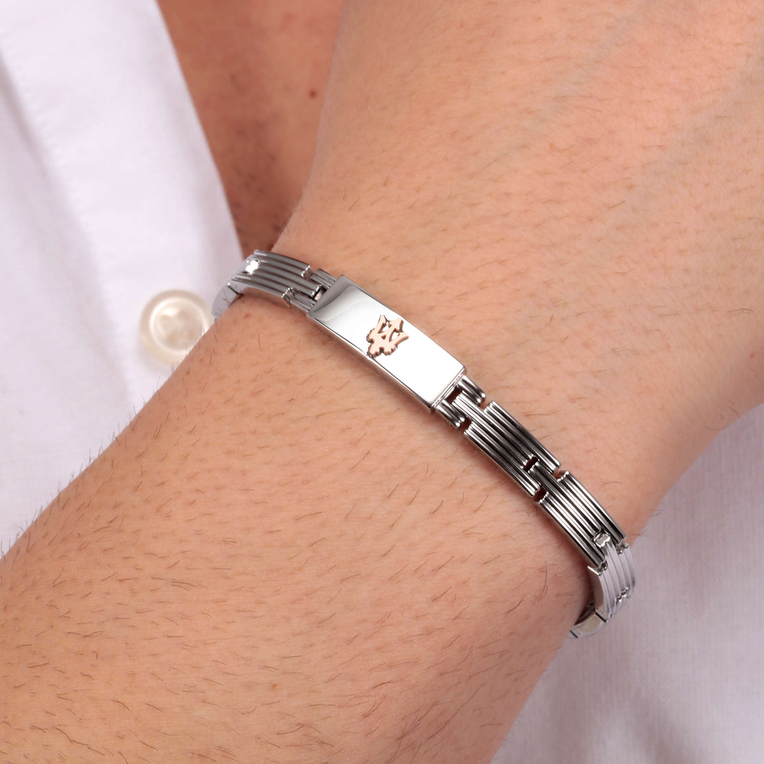 Bracciale Uomo Acciaio Maserati Semirigido Targhetta Centrale Logo Rosè JM121ATK12