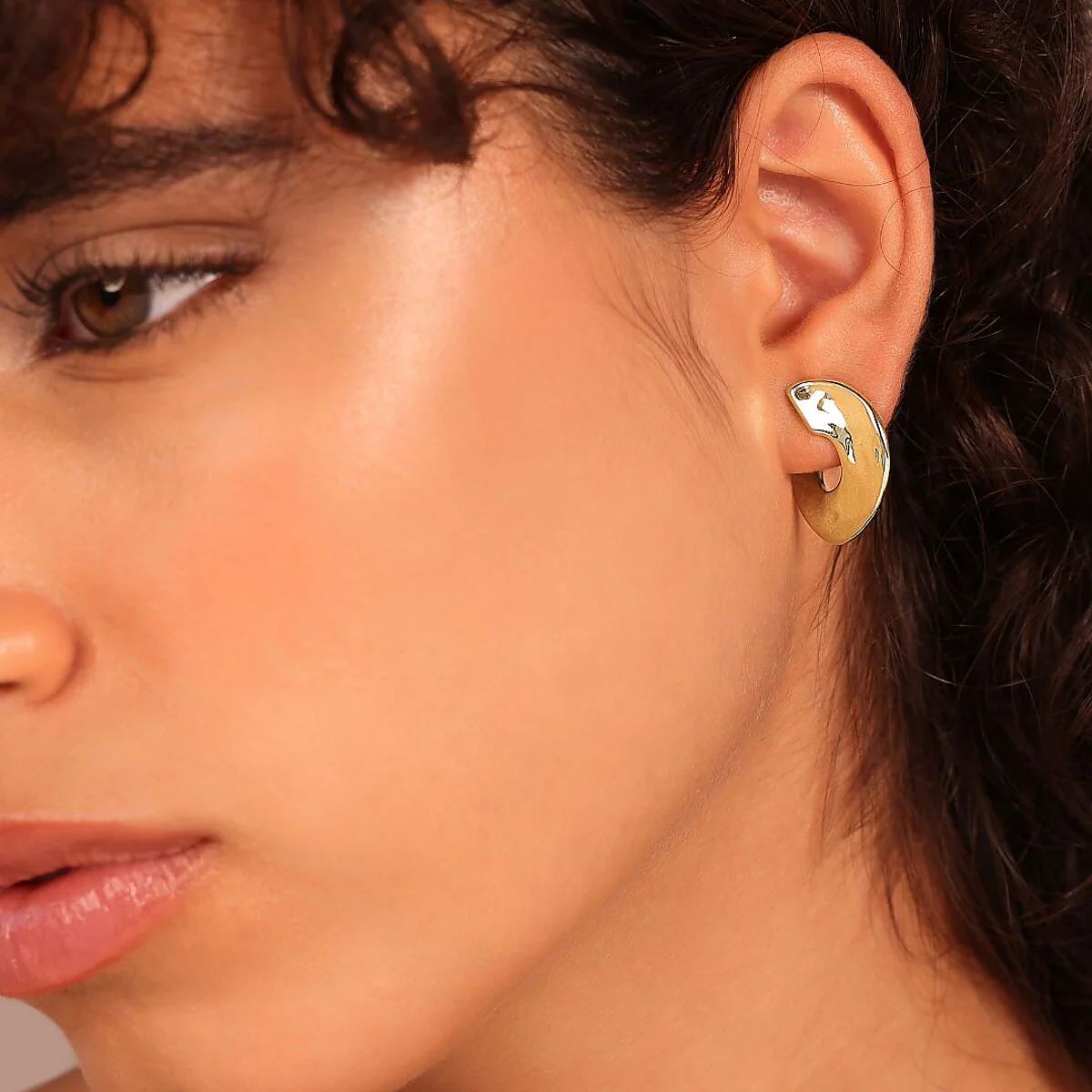 Orecchini Donna Etrusca Bronzo Dorato Obliqui Martellati WSET00828.YG