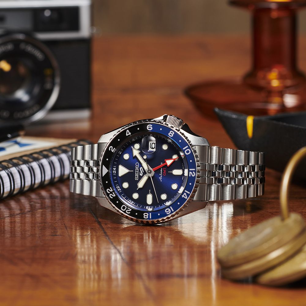 Orologio Uomo Seiko 5 GMT Sport Acciaio Jubilè Automatico Nero Blu Data SSK003K1