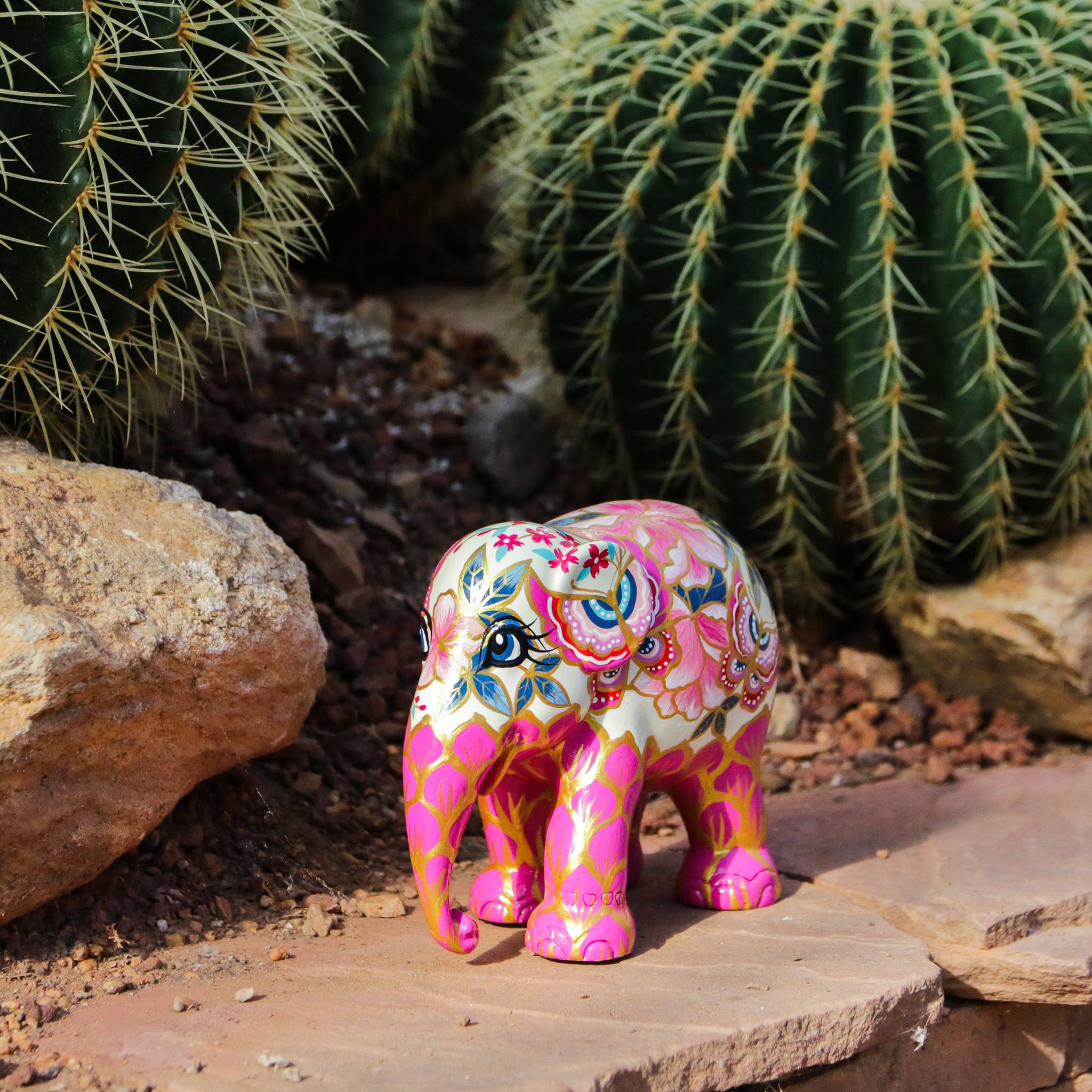 Scultura Elefante Belinda 15 cm Resina Dipinto A Mano 8858831273054
