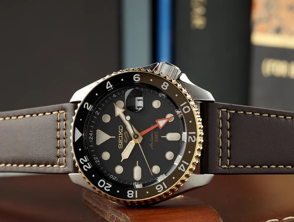 Orologio Uomo Seiko 5 GMT Sport Pelle Marrone Nero Dorato SSK036K1
