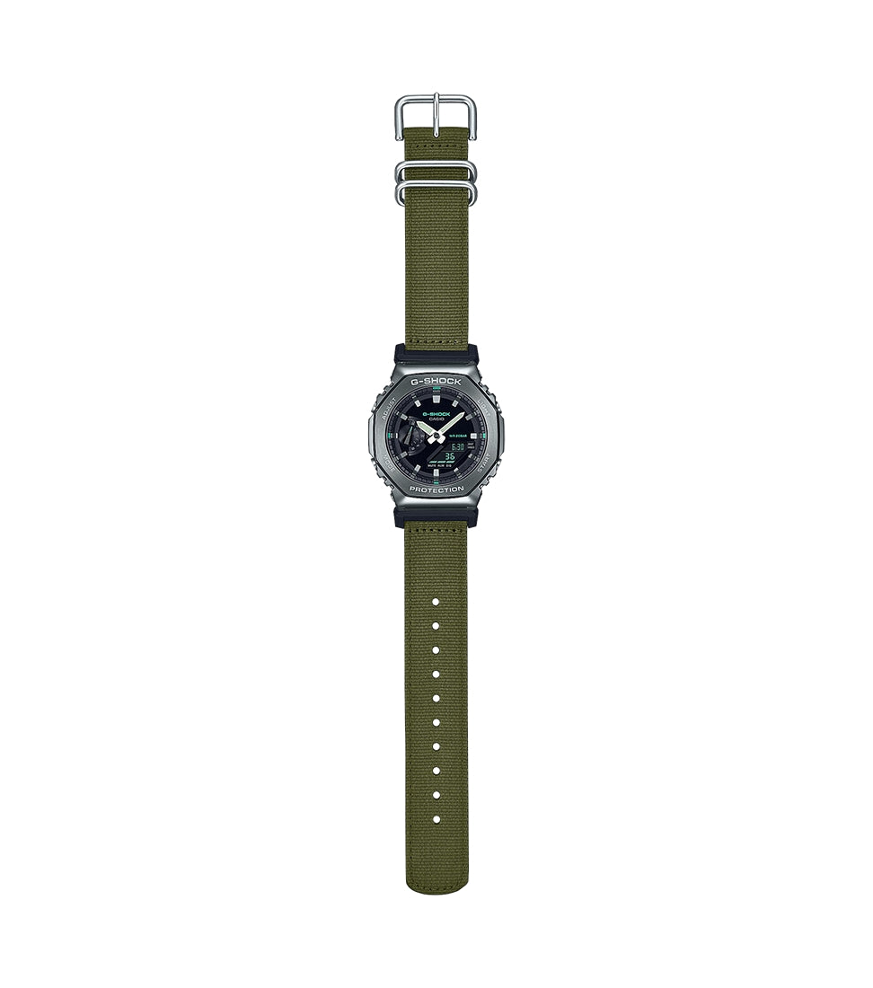 Orologio Uomo Casio G-Shock Acciaio Brunito Lucido Tessuto Verde Scuro GM-2100CB-3AER