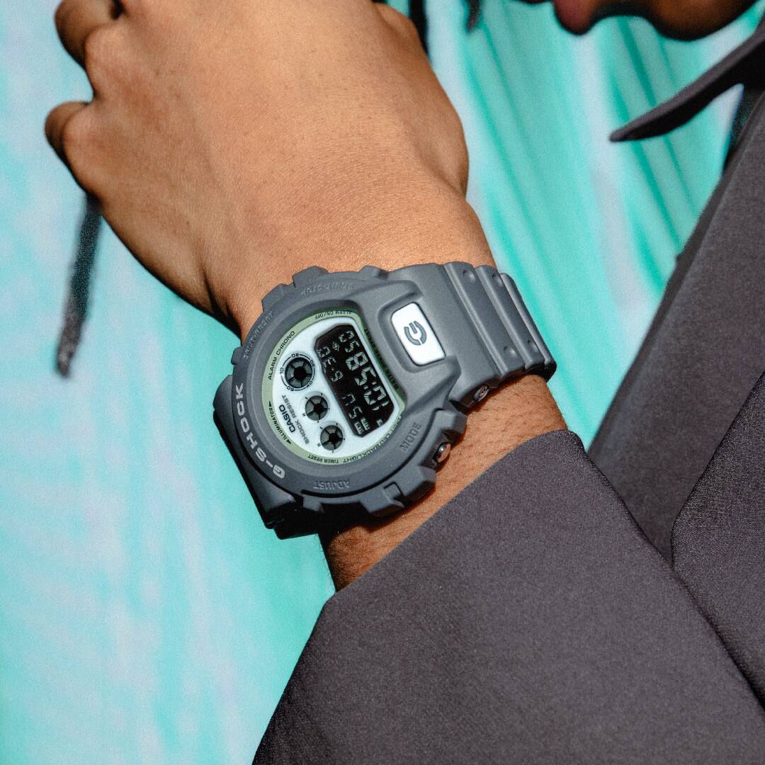 Orologio Uomo Casio G-SHOCK Quarzo Digitale Grigio Bianco DW-6900HD-8ER