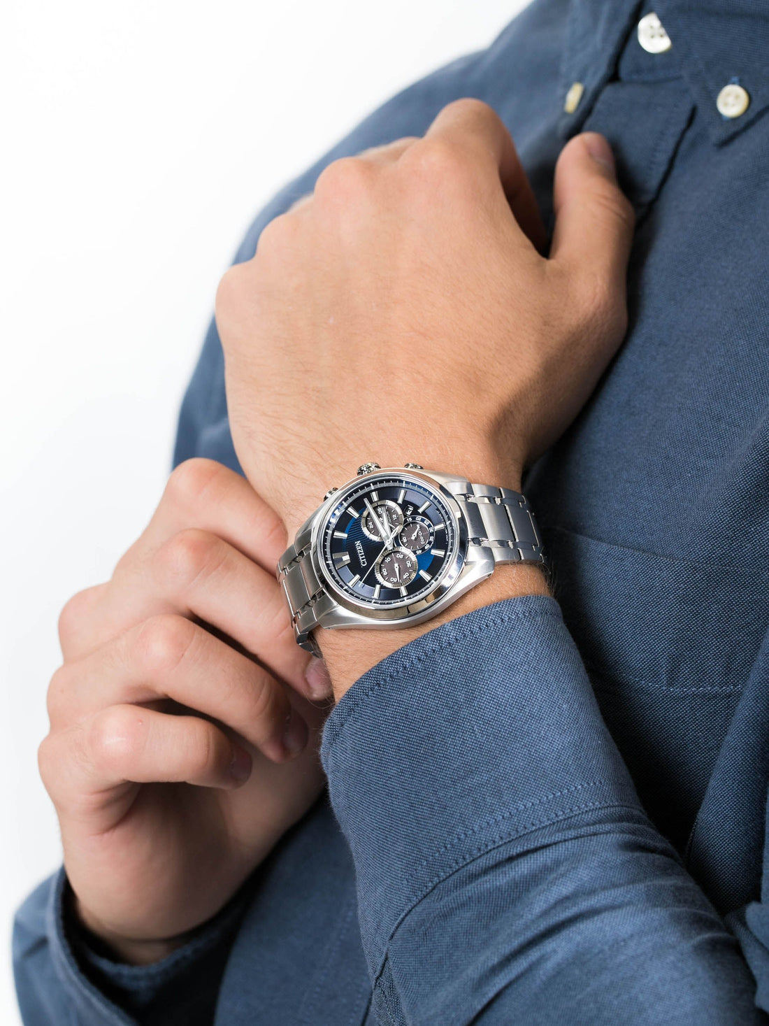 Orologio Uomo Citizen Eco Drive Cronografo Data Super Titanio Blu CA4010-58L