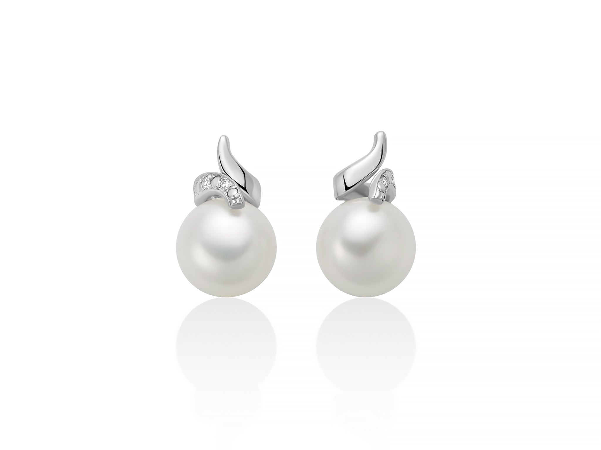 Orecchini Donna Miluna Oro Bianco 9kt Perla 7,5-8 mm e Diamanti PER2852X